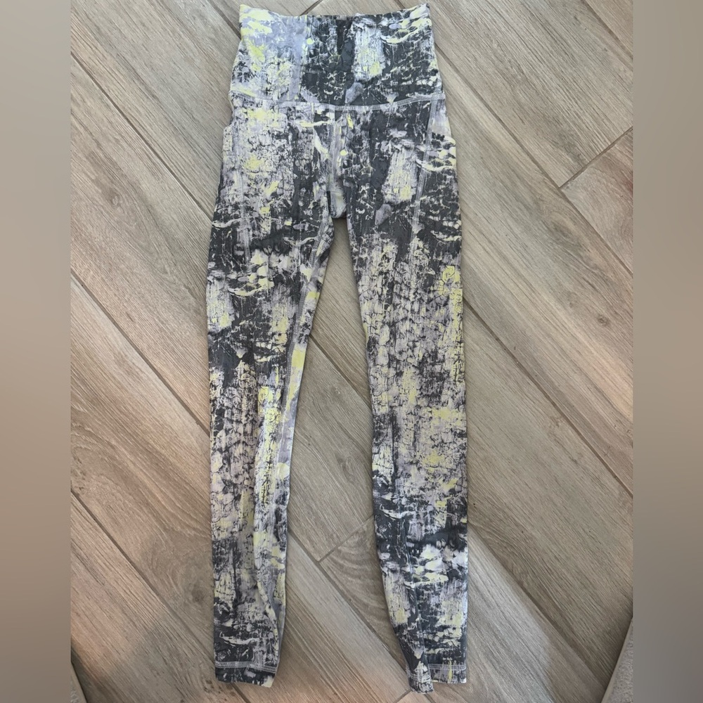 Lululemon Abstract Print Leggings